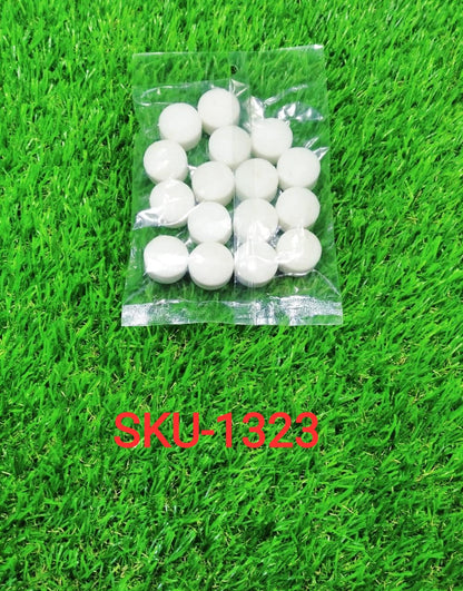 1323 Naphthalene Balls White Colour (100 GMS) 